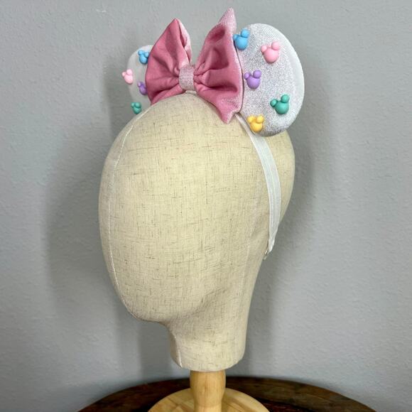 Pastel Pearl Elastic Minnie Ears | Disney-Inspired Adjustable Mickey Mouse Ears - Picture 3 of 5